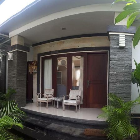 Villa Reisya Nusa Dua  Extérieur photo