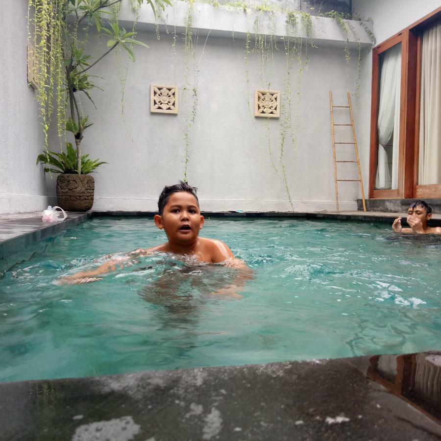 Villa Reisya Nusa Dua  Extérieur photo