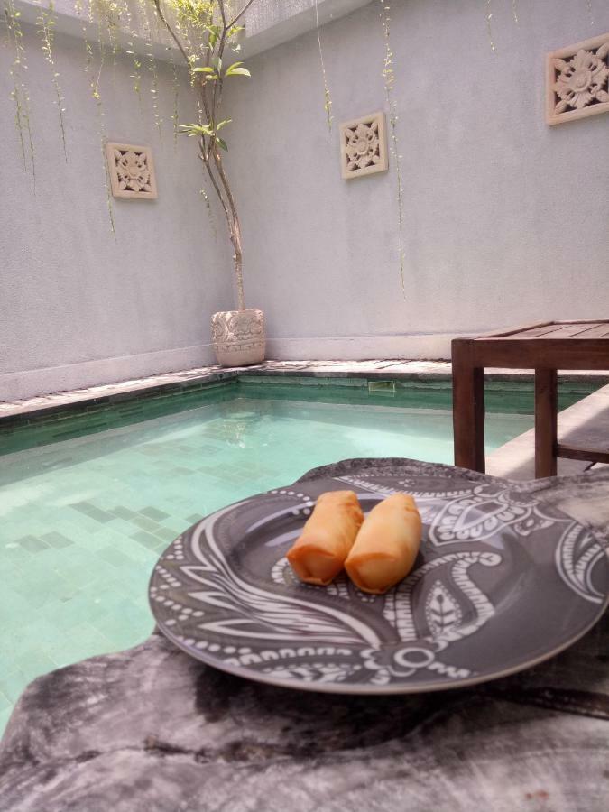 Villa Reisya Nusa Dua  Extérieur photo